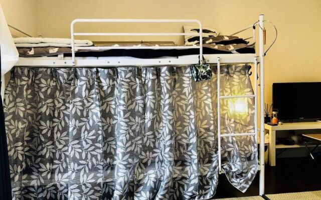 Ricco Mond Hills Apartment House 101