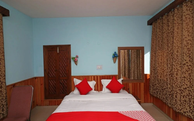 OYO 13732 Home Cozy Near Mall Aleo Manali
