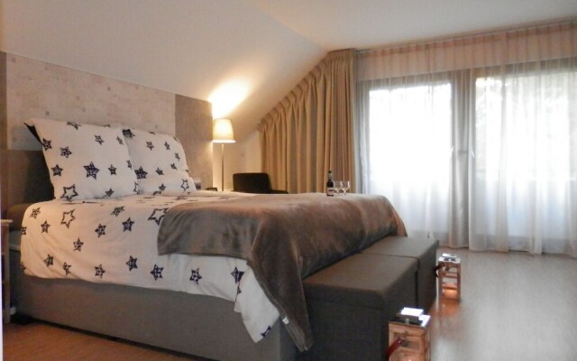 Ravelin Bed & Breakfast