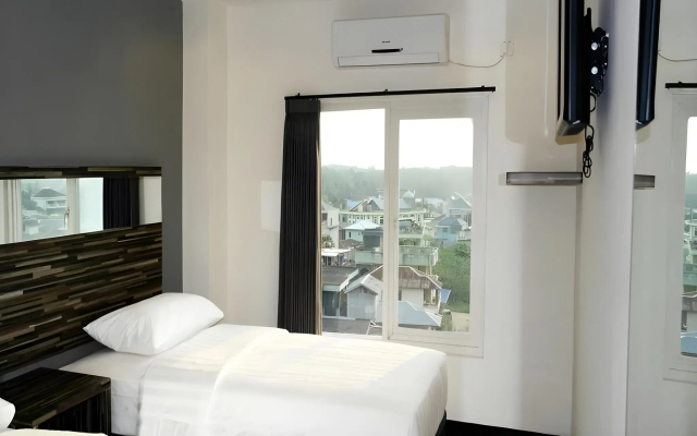 Galaxy Hotel