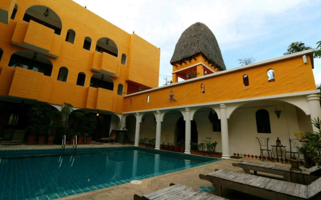 Riad Hua Hin Hotel