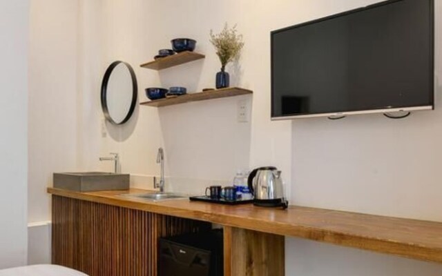 The Hut Boutique Hotel Notre Dame