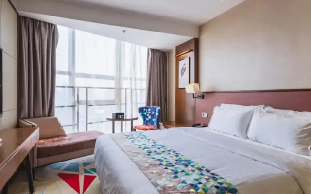 Vyluk J Hotel Guiyang Railway Station