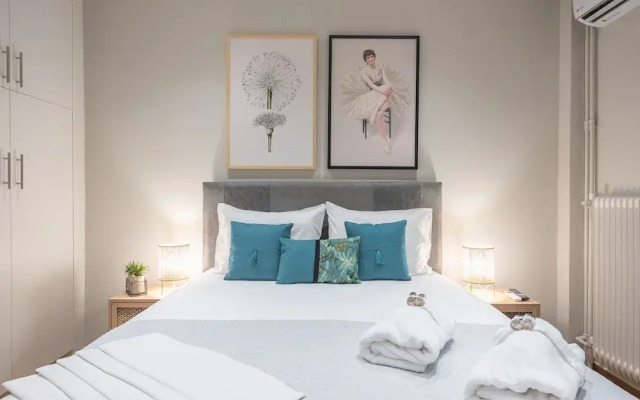 Elegant Mavili Suite by Cloudkeys