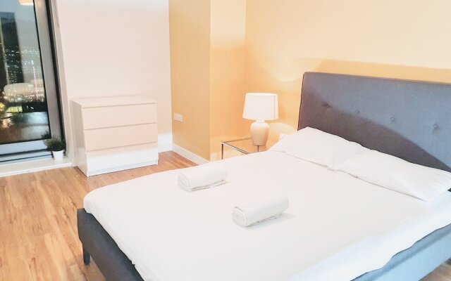 Solo Living - Tower B - Michigan Avenue