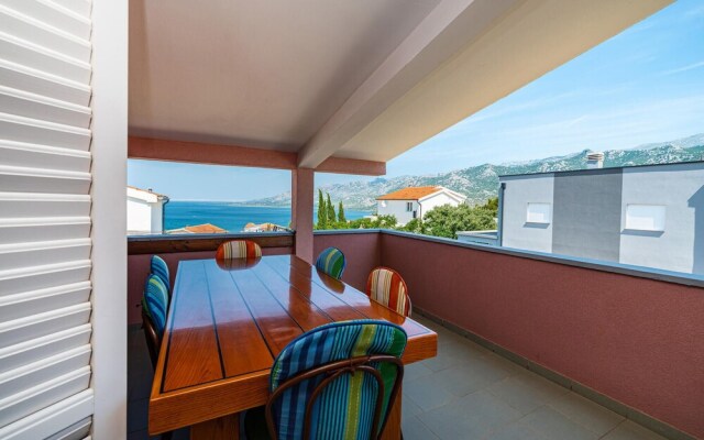 Nice Apartment in Rovanjska With 2 Bedrooms and Wifi