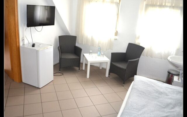 Pension und Monteurzimmer VICTORIA