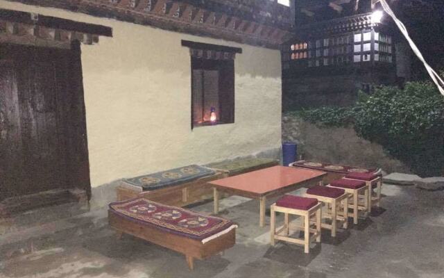 AMA's Village Lodge