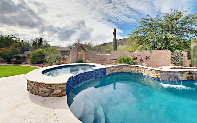 E Sandia Circle - 5 Br Home