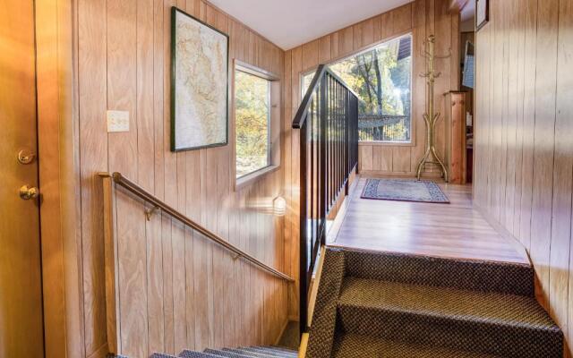64 River Lodge