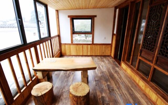 Yaoli Ancient Town Hotel