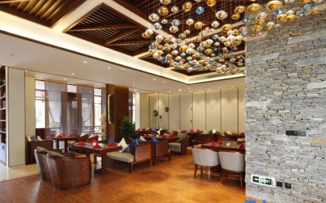 Grand House Tingyue Linzhi
