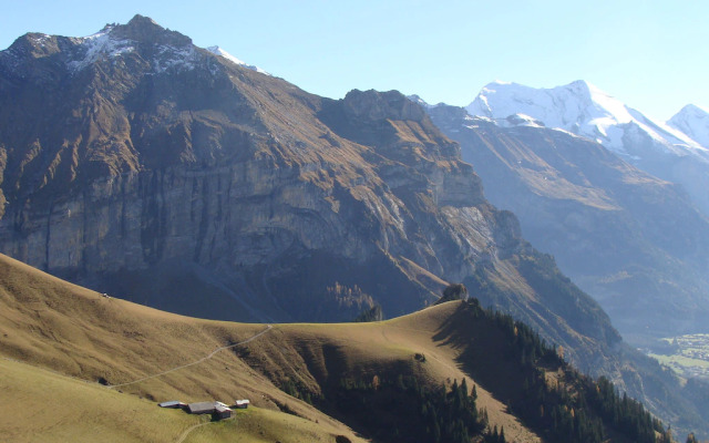 Luxury Chalet in Habkern with Private Garden