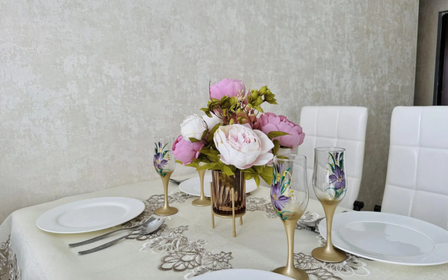 Добрые сутки на улице Юлиуса Фучика 17