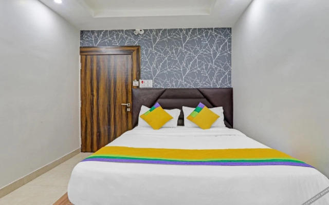Treebo Trip Hotel Royal Galaxy