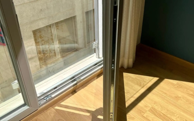 Apartamento Sorolla Center