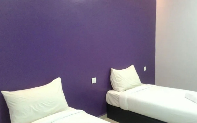 SPOT ON 90138 Hotel Elwarda Klcity