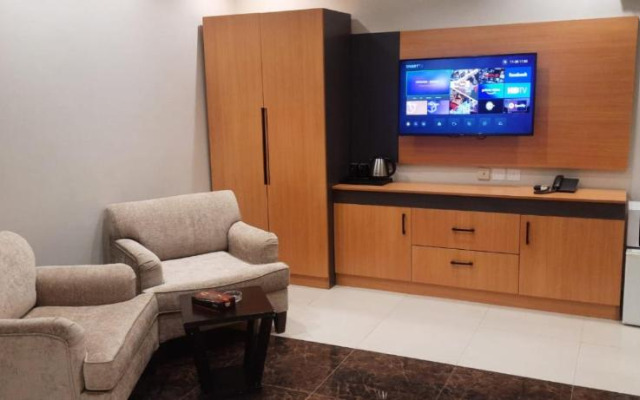 Al Muteb Suites Ghranada