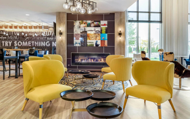 Cambria Hotel Akron - Canton Airport