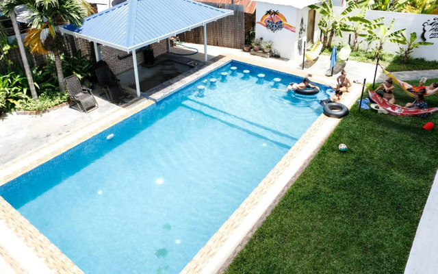 Pool Party Hostel
