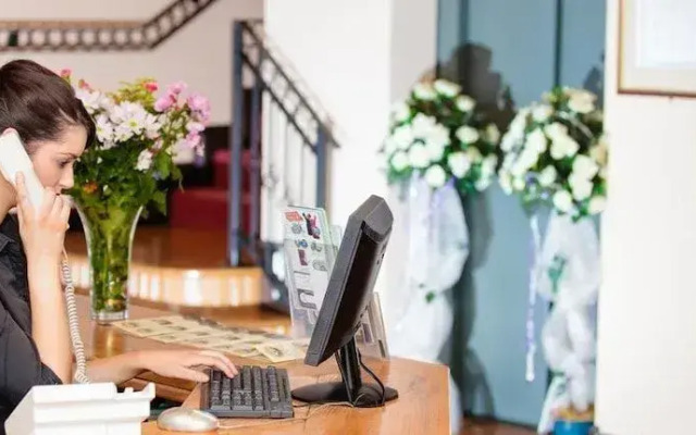 The Yeats County Inn Hotel