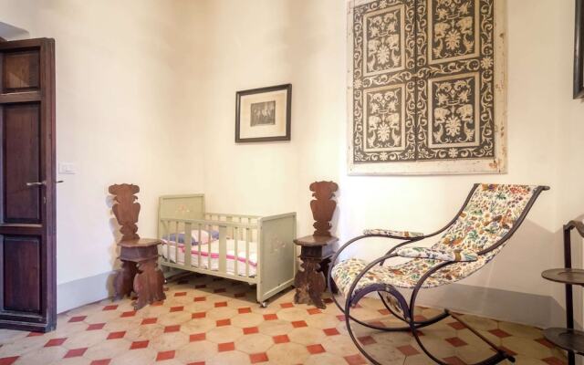 Charming Villa With Pool in Florence
