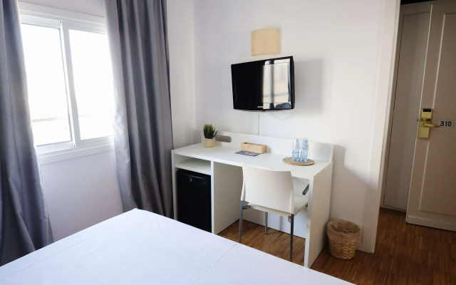 Hotel Subur