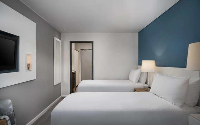 Protea Hotel by Marriott Cape Town Sea Point