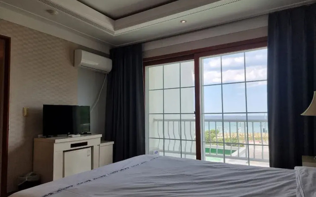 Benikea Mountain and Sea Yangyang