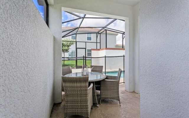 1592slice 5 Bedroom Townhouse