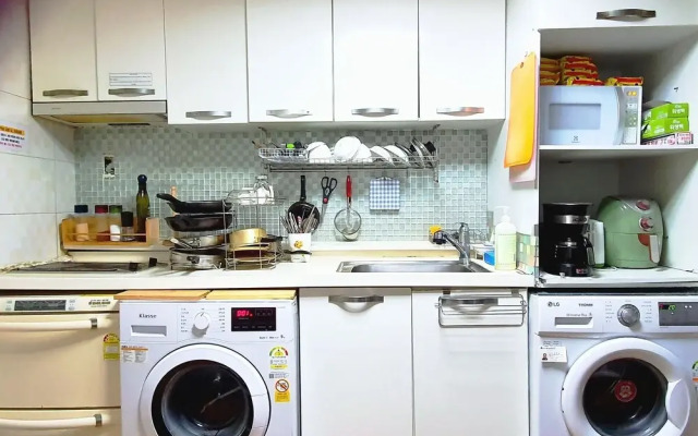 Yongin Happy House A Pension