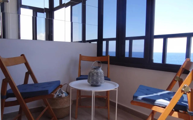 Acogedor estudio en Candelaria en primera línea de mar