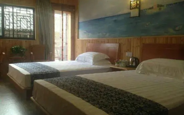 Dongxu Waterfront Hostel