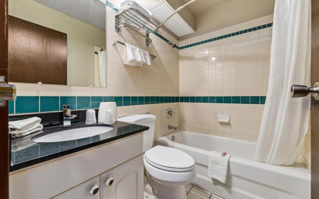 Airport Travellers Inn