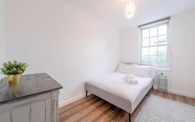 Charming 2 Bedroom in Hackney
