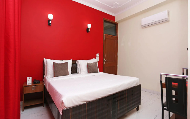 OYO Flagship 236 Sector 49