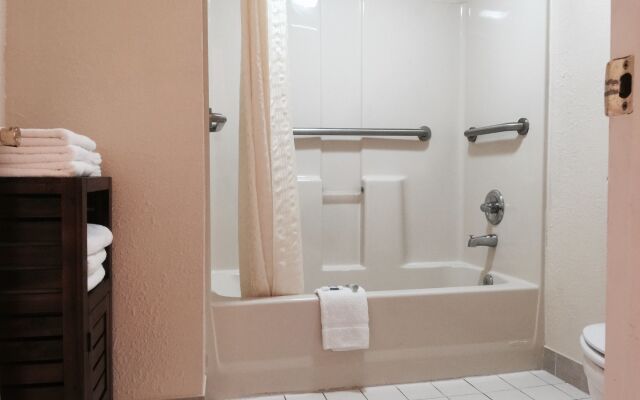 America's Best Value Inn & Suites Blytheville by Sonesta