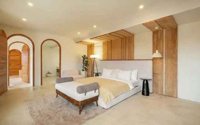 3BR Luxe Pool Villa Anaya