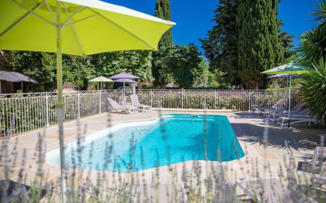 Hôtel La Cauquière