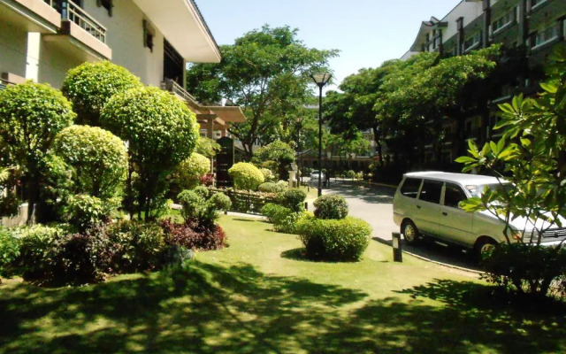 Rosewood Pointe Luxury Residences