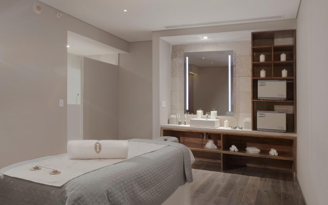 InterContinental Presidente Cancun Resort by IHG