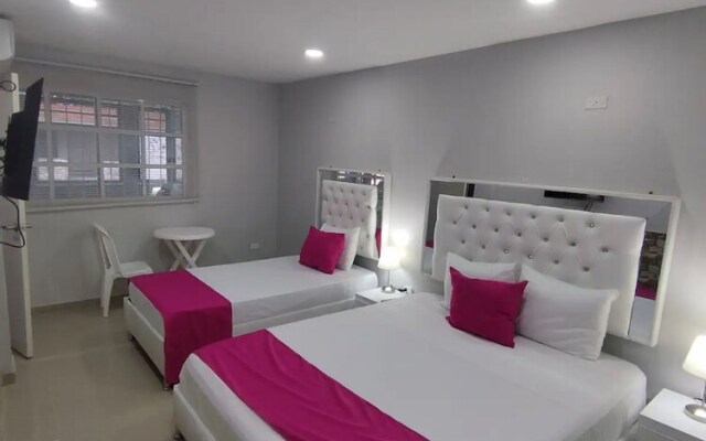 Hotel BM-17 Cerca Al Mar