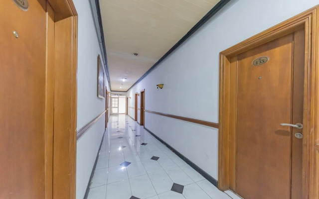 Urbanview Hotel Crown Tasikmalaya by RedDoorz – Hotel Rooms – Tasikmalaya