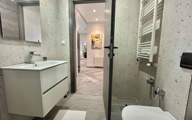 Apollon Appartement S1, Lac 2