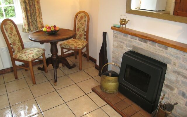 Macbeth Cottage
