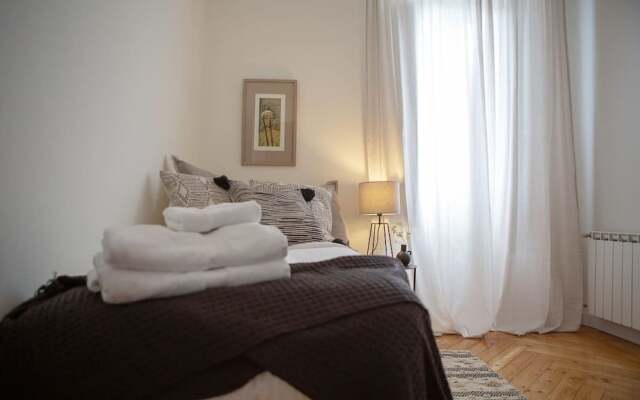 Exquisite And Cozy 4Bed 2Bath In Madrid Center