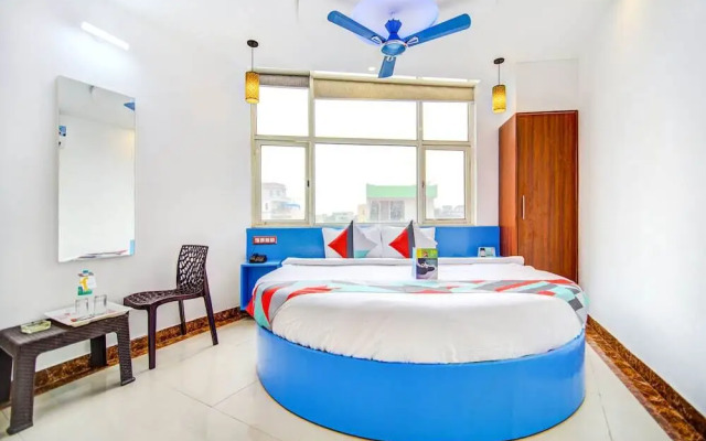 D Comfort Residency by FabHotel