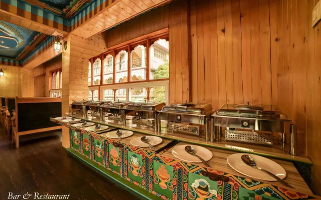 Summit Panghen Metok Hotel