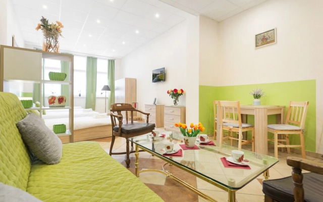 Apartments Poznan Polwiejska by Renters