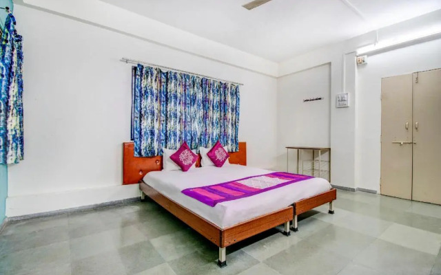 SPOT ON Maanas Service Apartment